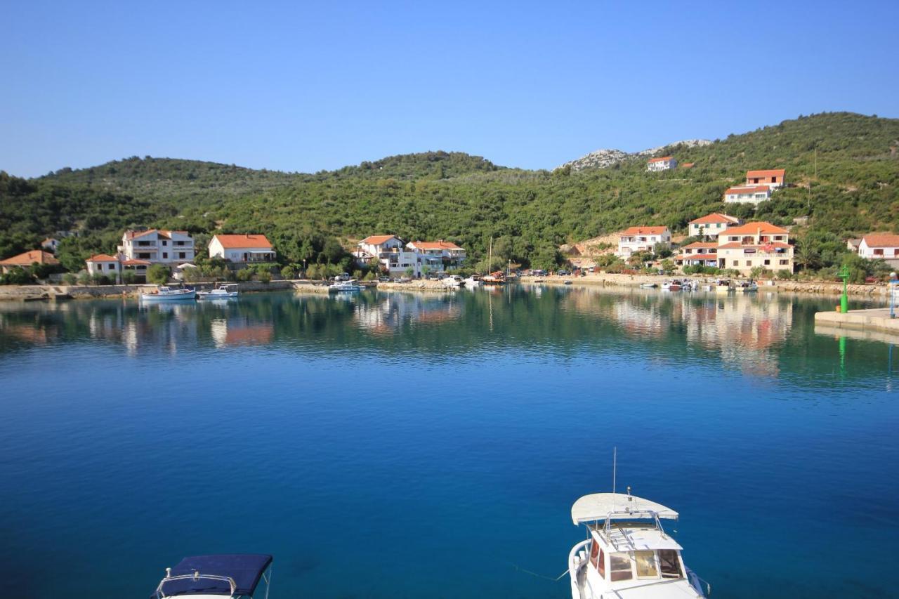 Apartments And Rooms By The Sea Zaglav, Dugi Otok - 8144 Sali Dış mekan fotoğraf