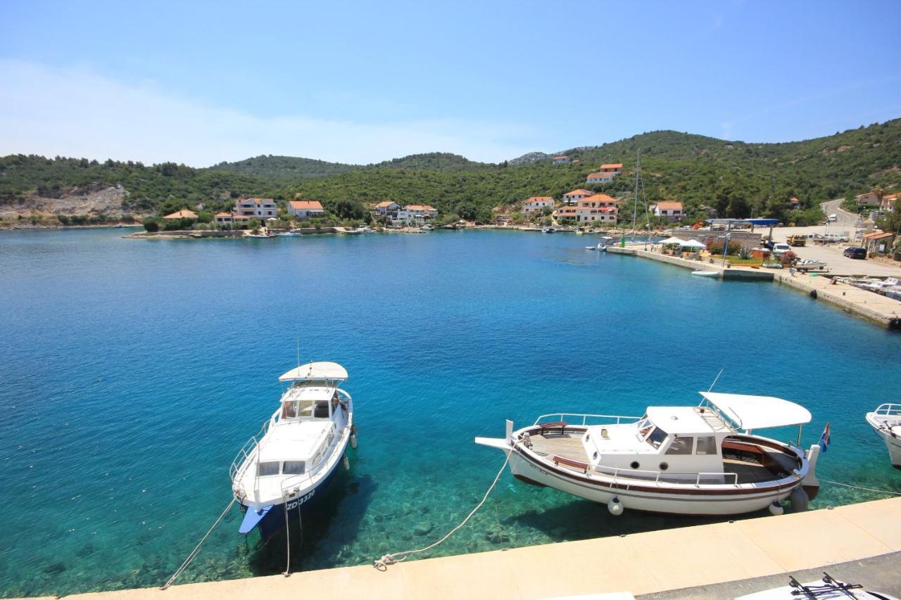 Apartments And Rooms By The Sea Zaglav, Dugi Otok - 8144 Sali Dış mekan fotoğraf