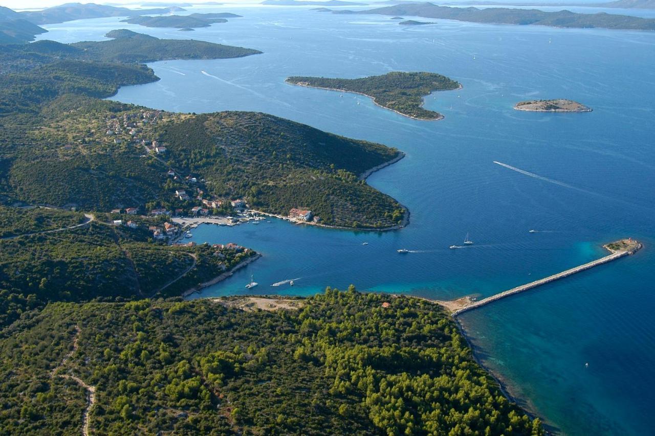 Apartments And Rooms By The Sea Zaglav, Dugi Otok - 8144 Sali Dış mekan fotoğraf